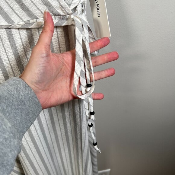 Calvin Klein Wrap Maxi Dress Size 8 Gray Stripes Vacation Travel Work Church - Picture 7 of 13